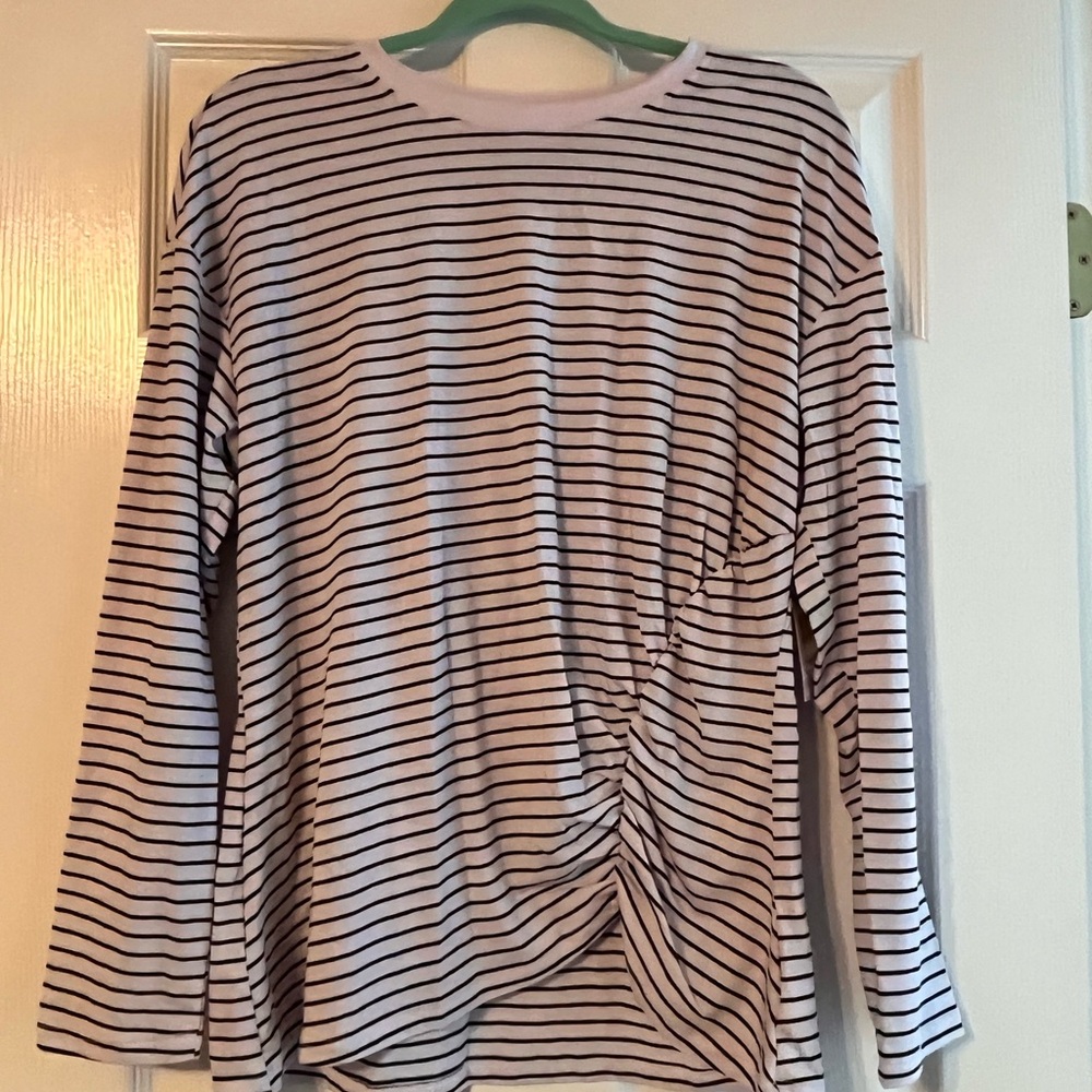 Time and Tru Black and White Striped Long Sleeve Tee